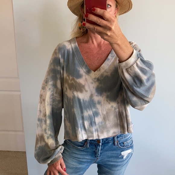 Cropped, Blue & Grey Tie Dye Top - Picture 7 of 8